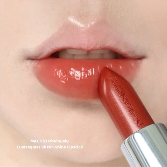 BNIB MAC Cosmetics Lustreglass Lipstick - Obviously - Picture 8 of 8